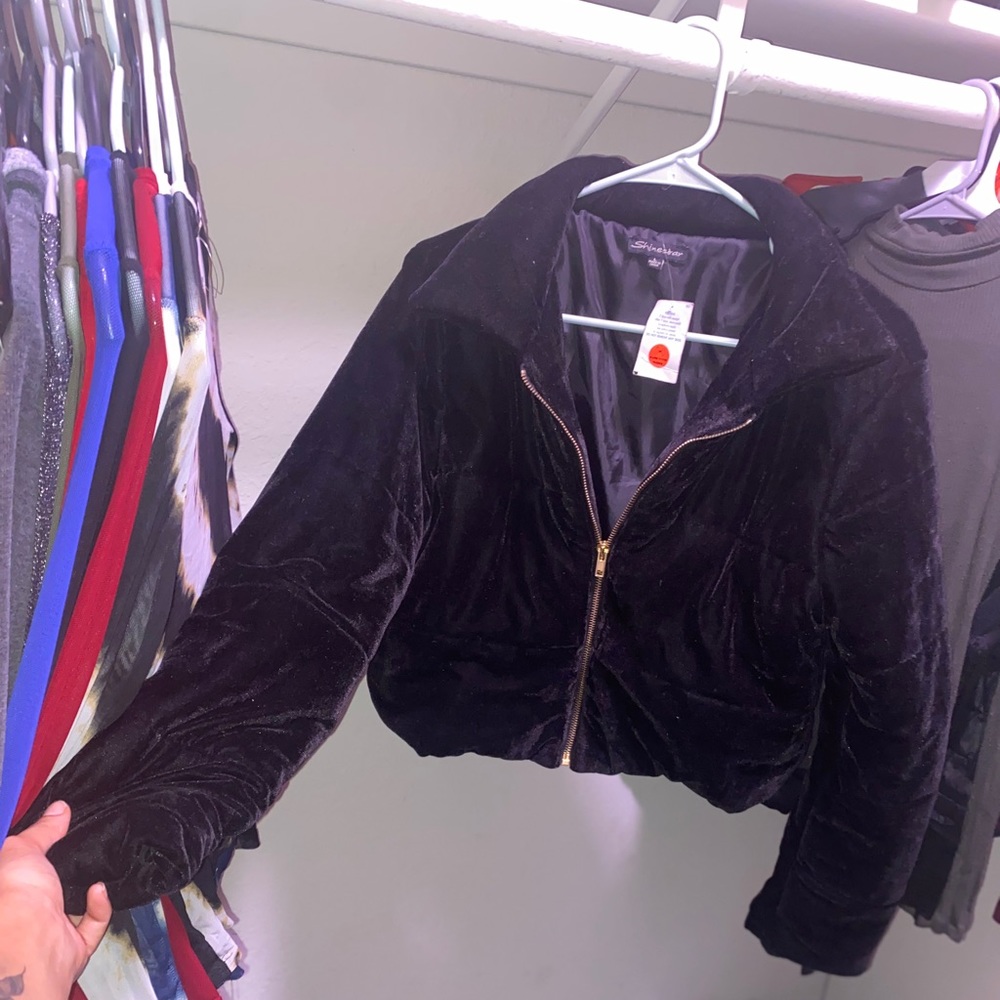 Black crop coat